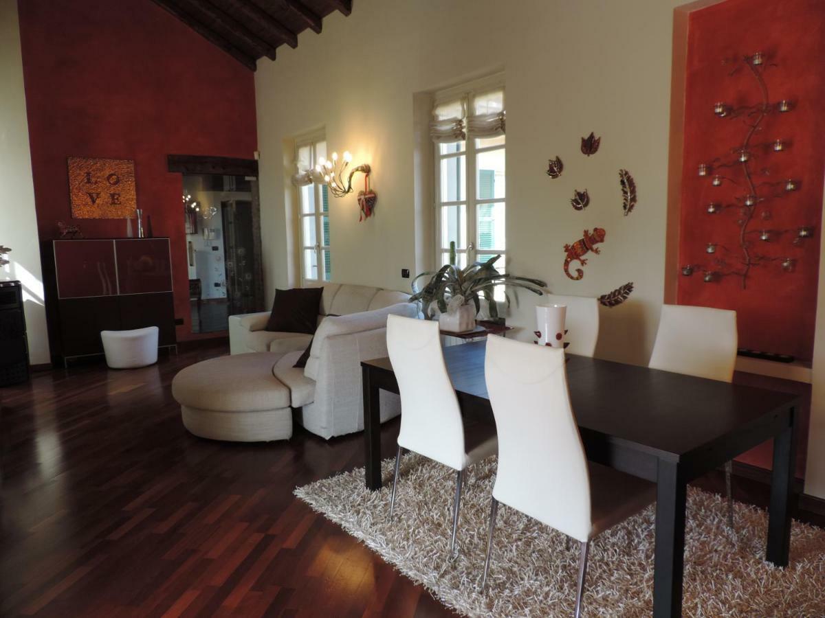 Feeling At Home - Varese Apartment Екстериор снимка