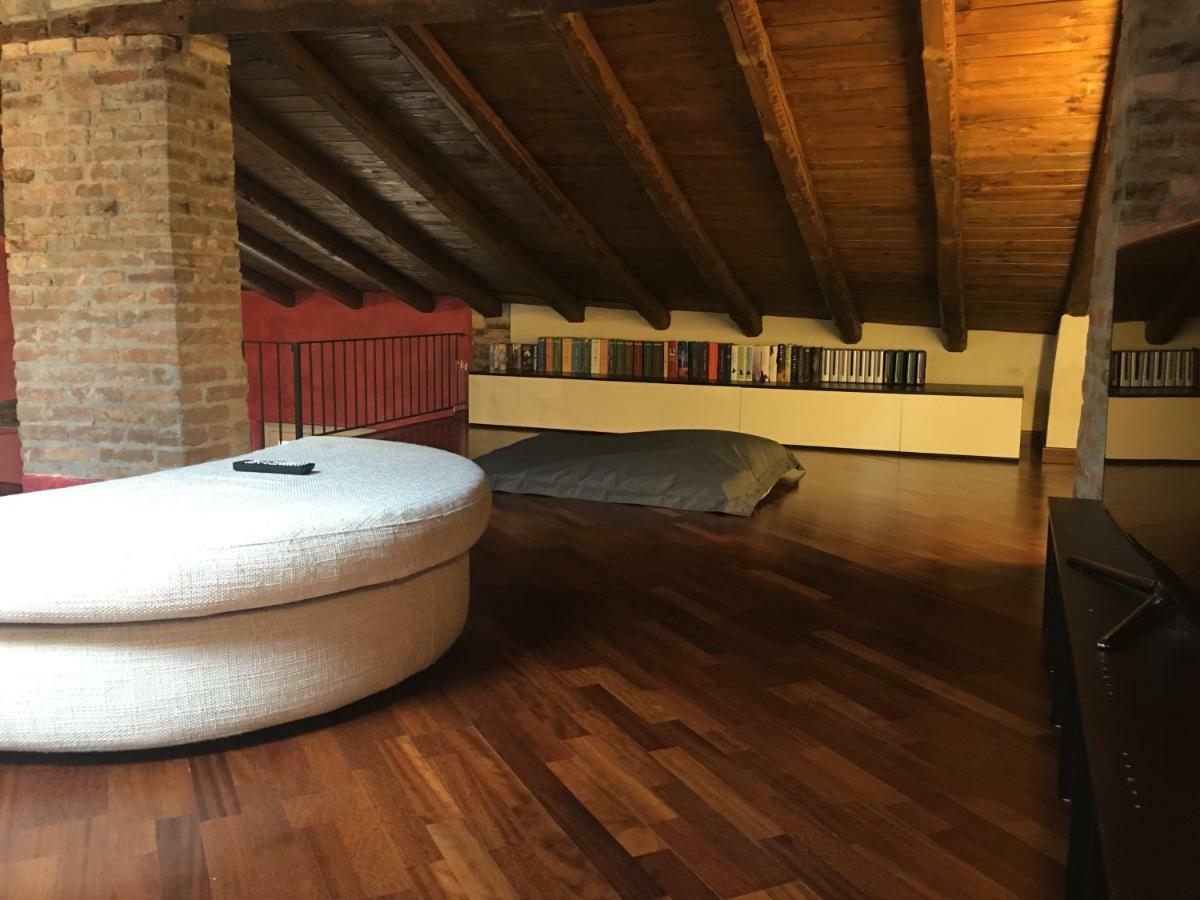 Feeling At Home - Varese Apartment Екстериор снимка